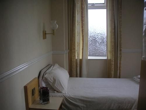Hotel The Bridge 3*